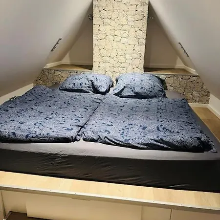 Schoene Dachgeschosswohnung Im Zentrum Mit Parkplatz Erkelenz